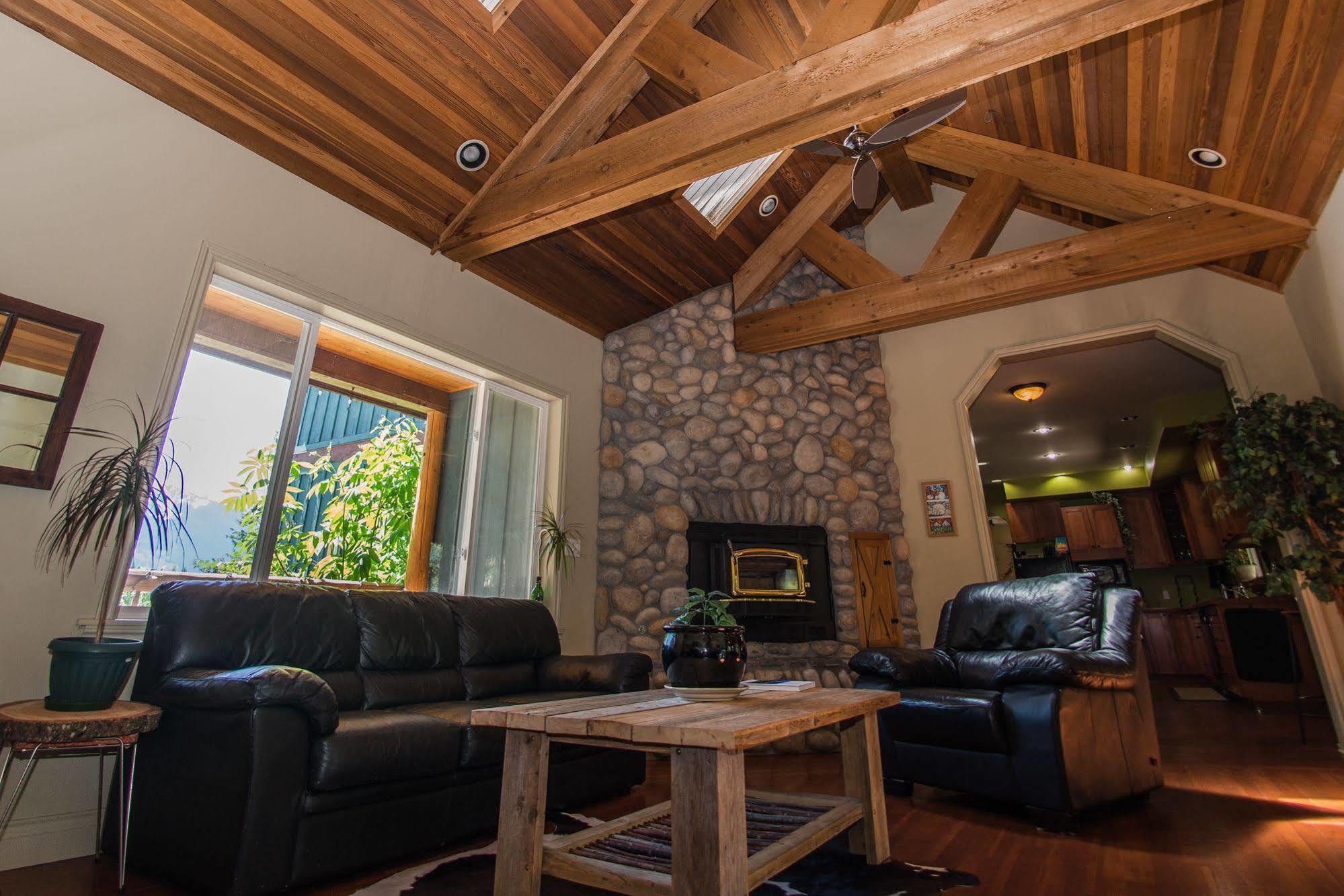Sweetwater Lane Farm Villa Mount Currie Exterior foto
